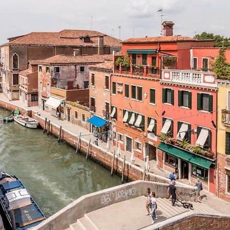 Carmini Canal View And Balcony With Lift Venice Luaran gambar
